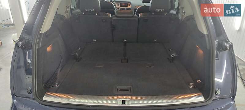 Внедорожник / Кроссовер Audi Q7 2014 в Черкассах