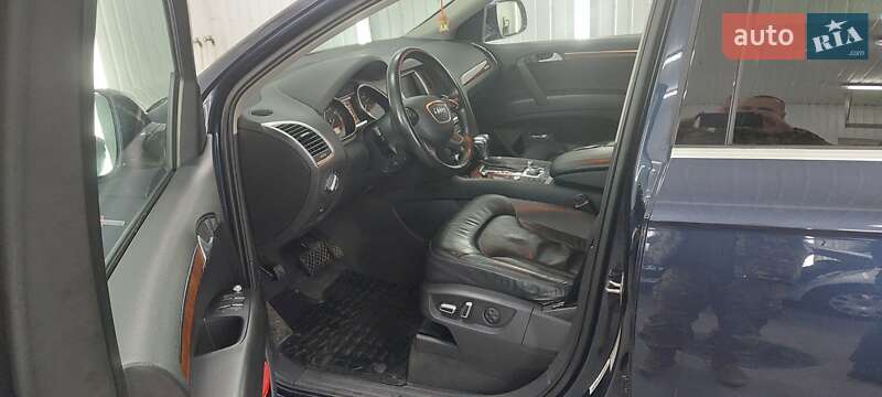 Внедорожник / Кроссовер Audi Q7 2014 в Черкассах