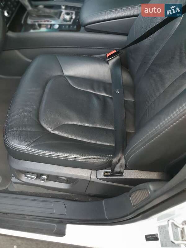 Внедорожник / Кроссовер Audi Q7 2014 в Одессе