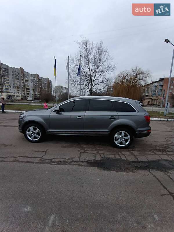 Внедорожник / Кроссовер Audi Q7 2011 в Черкассах