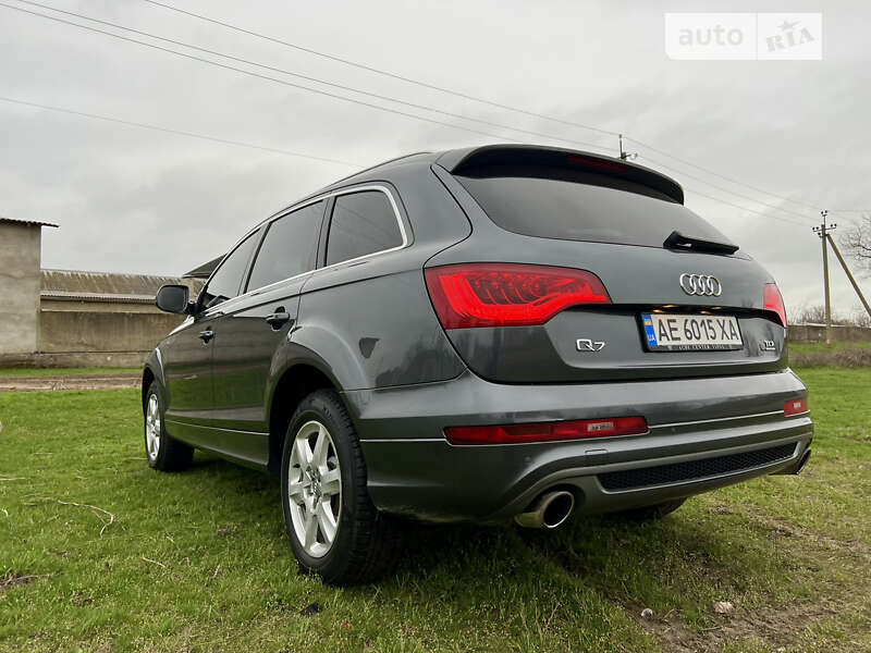 Позашляховик / Кросовер Audi Q7 2010 в Дніпрі фото 7 Позашляховик / Кросовер Audi Q7 2010 в Дніпрі