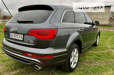 Внедорожник / Кроссовер Audi Q7 2010 в 