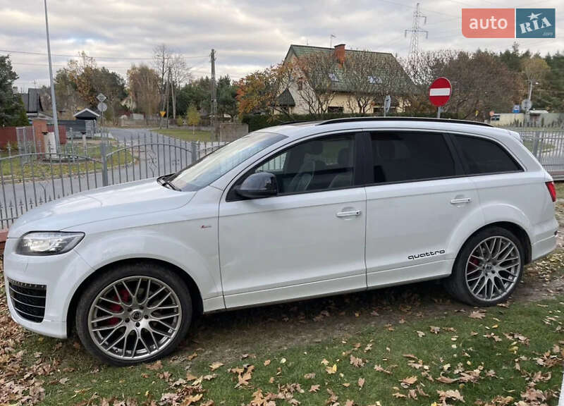 Позашляховик / Кросовер Audi Q7 2013 в Івано-Франківську
