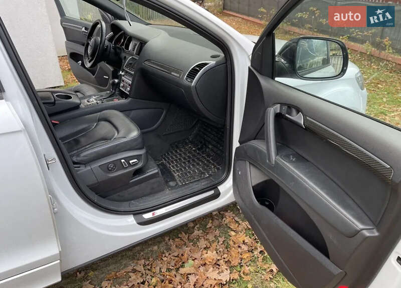 Позашляховик / Кросовер Audi Q7 2013 в Івано-Франківську