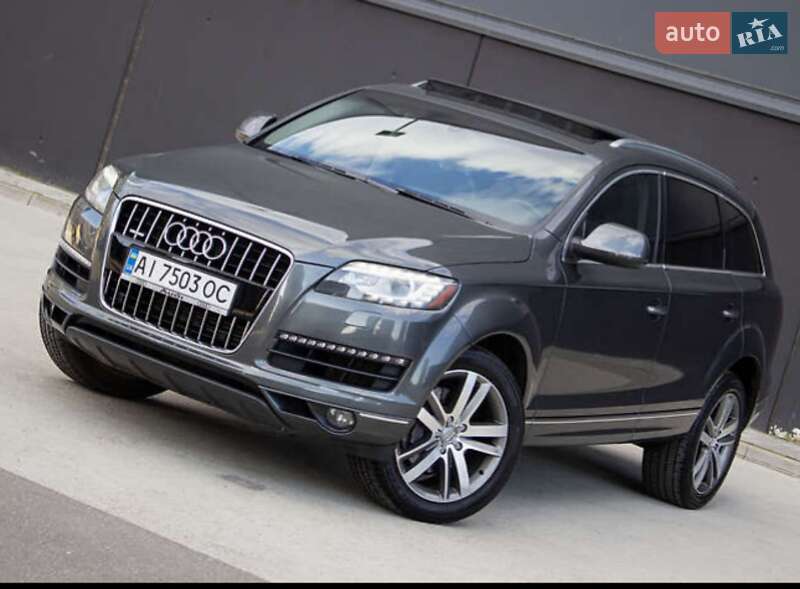 Позашляховик / Кросовер Audi Q7 2015 в Переяславі