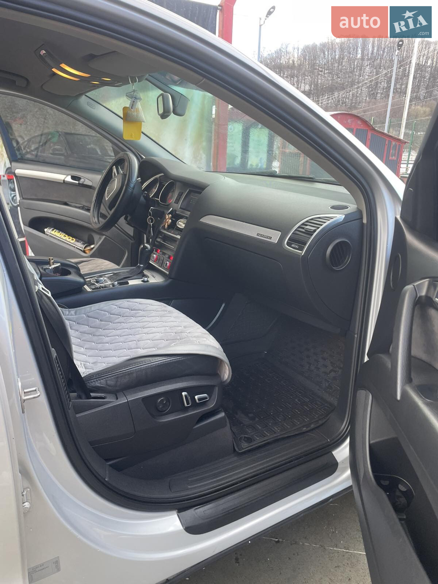2010 Audi Q7 - мініатюра 10