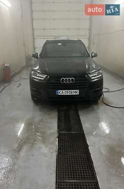 Audi Q7 2018