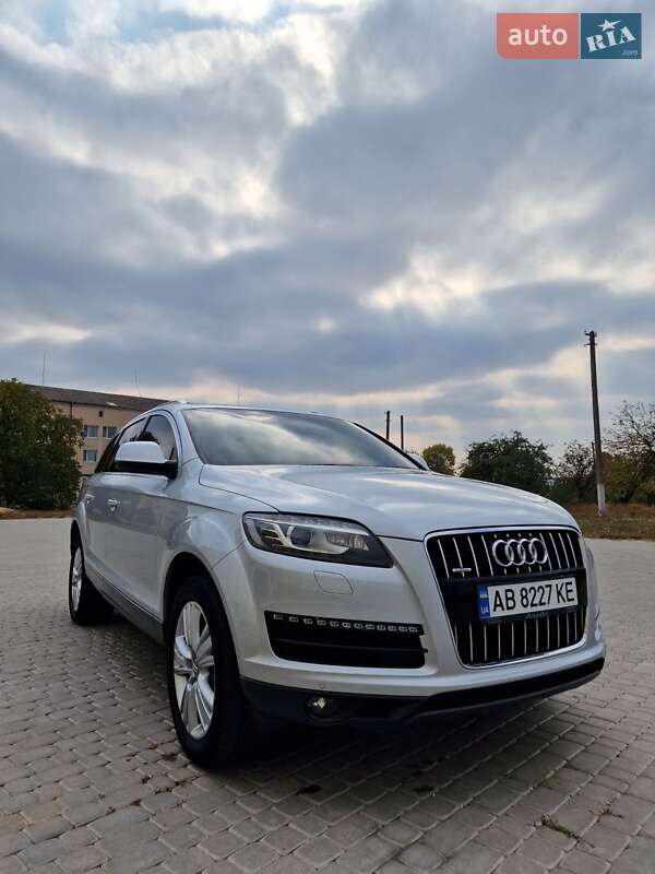 Внедорожник / Кроссовер Audi Q7 2014 в Гайсине