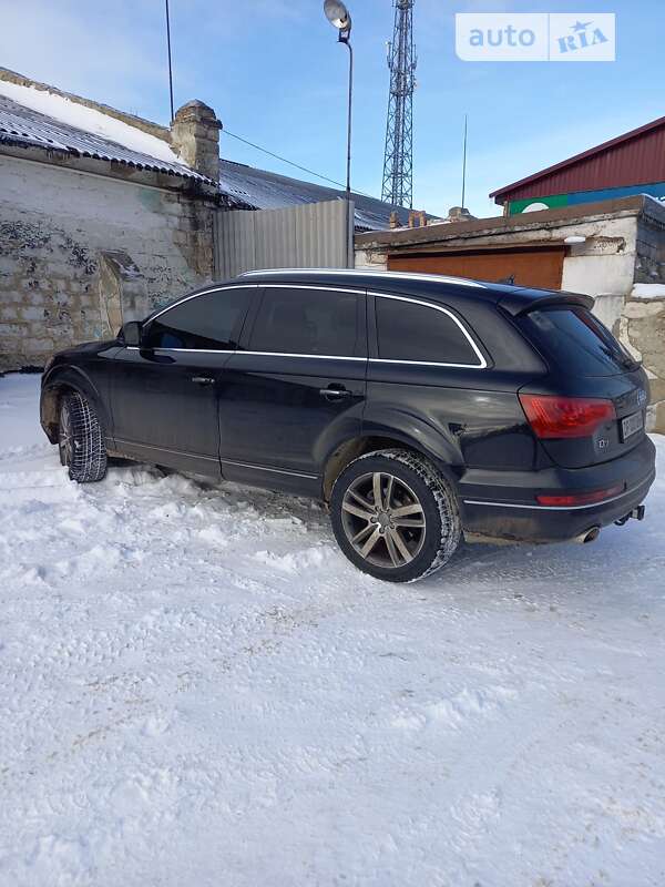 Внедорожник / Кроссовер Audi Q7 2014 в Николаевке