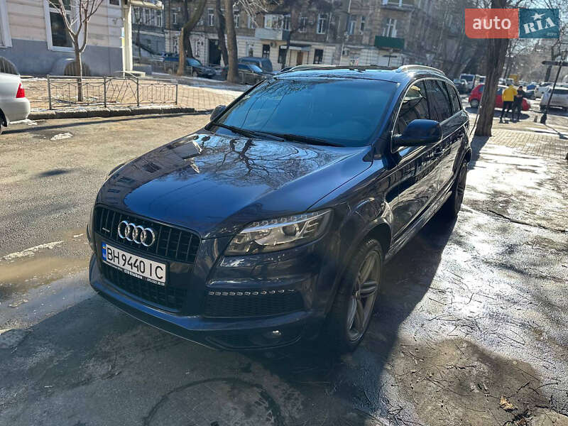 Внедорожник / Кроссовер Audi Q7 2014 в Одессе