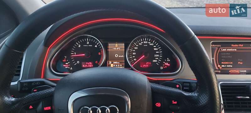 Внедорожник / Кроссовер Audi Q7 2007 в Залещиках
