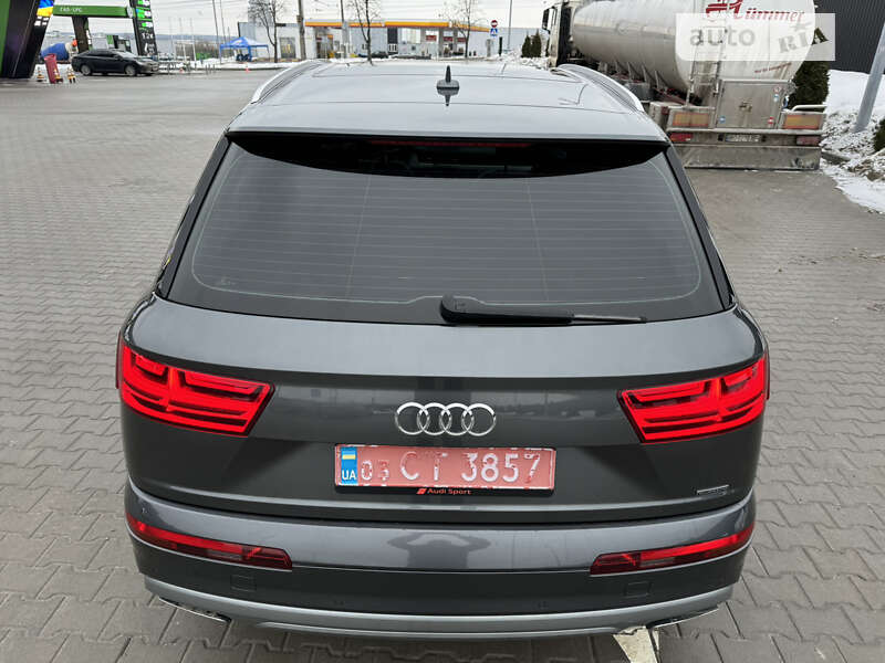 Внедорожник / Кроссовер Audi Q7 2015 в Тернополе