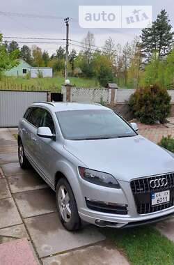 Позашляховик / Кросовер Audi Q7 2013 в Києві