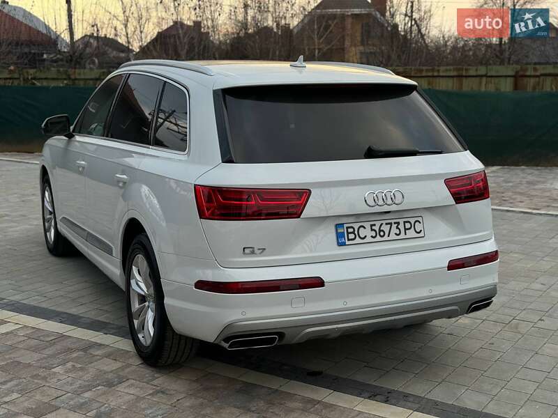 Внедорожник / Кроссовер Audi Q7 2018 в Ужгороде