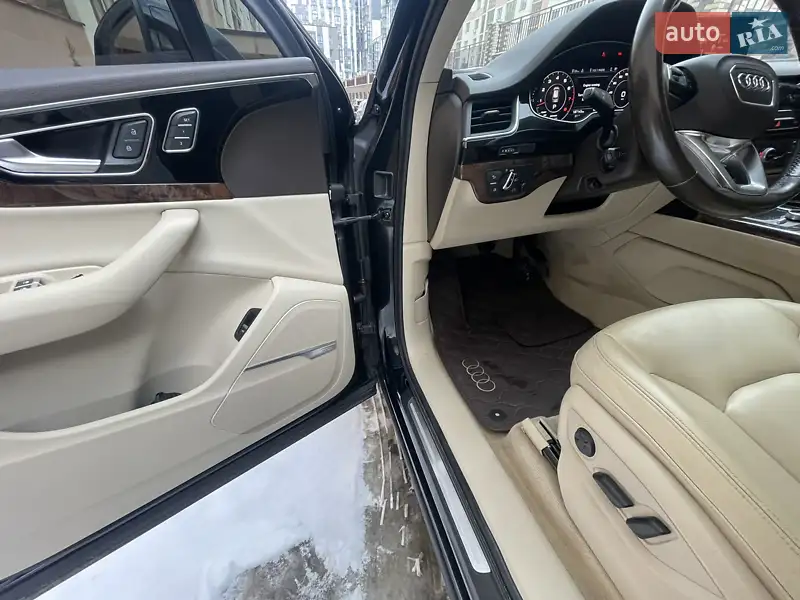 Audi Q7 2016 VIN WA1LAAF72HD014534 фото оголошення 5 з 54