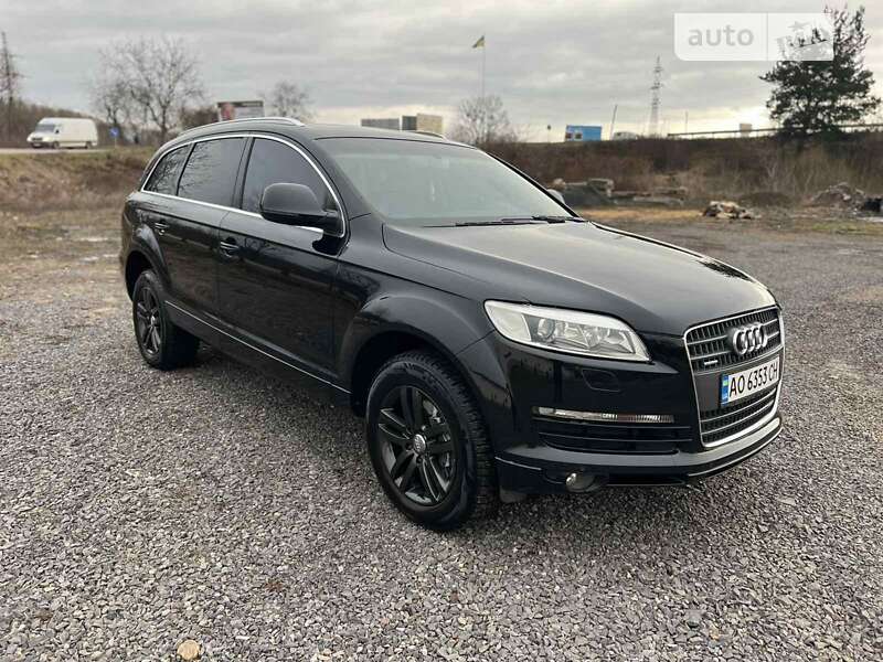 Внедорожник / Кроссовер Audi Q7 2008 в Мукачево