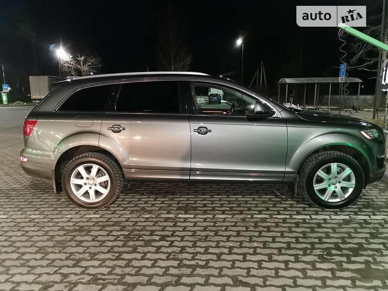 Позашляховик / Кросовер Audi Q7 2012 в Львові