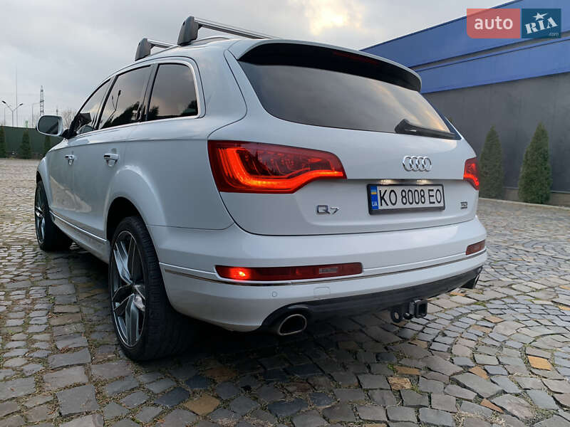 Позашляховик / Кросовер Audi Q7 2013 в Мукачевому