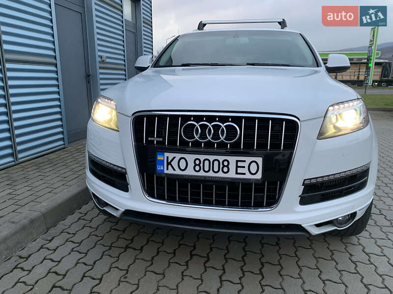 Позашляховик / Кросовер Audi Q7 2013 в Мукачевому