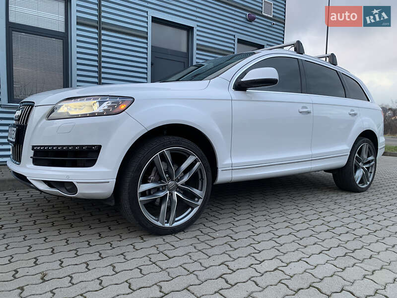 Позашляховик / Кросовер Audi Q7 2013 в Мукачевому