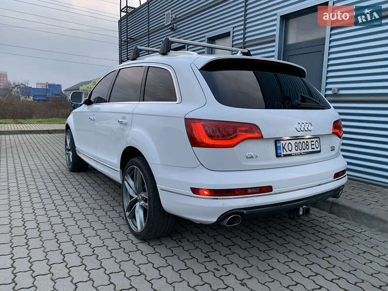 Позашляховик / Кросовер Audi Q7 2013 в Мукачевому