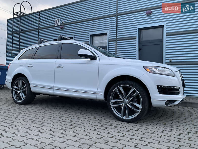 Позашляховик / Кросовер Audi Q7 2013 в Мукачевому