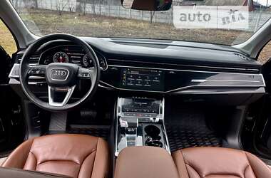 Внедорожник / Кроссовер Audi Q7 2020 в Ставище
