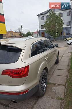 Внедорожник / Кроссовер Audi Q7 2007 в Калуше