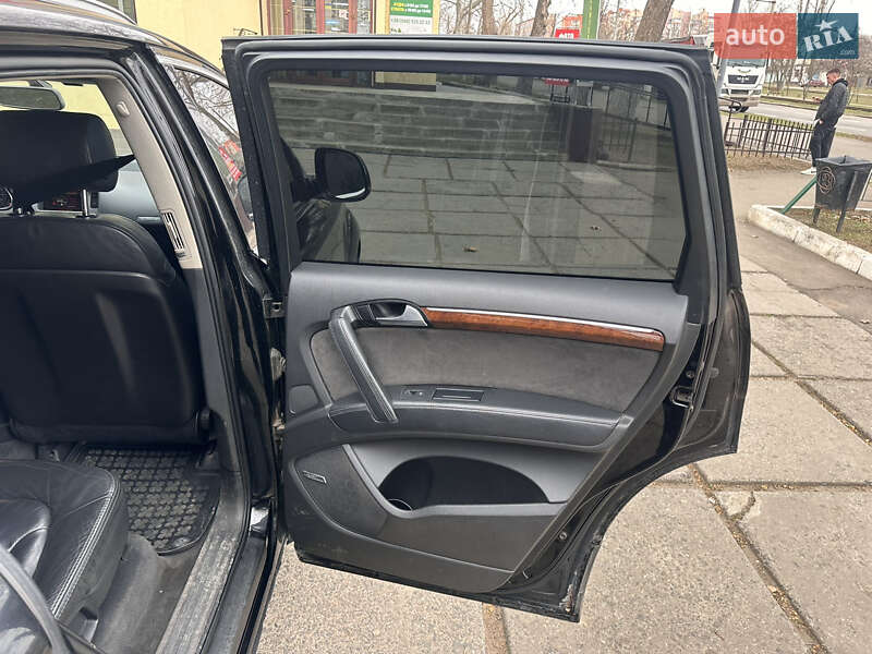 Внедорожник / Кроссовер Audi Q7 2008 в Николаеве