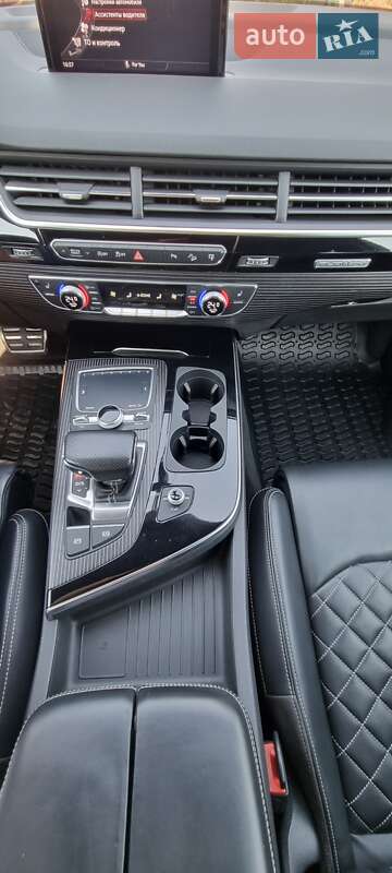 Позашляховик / Кросовер Audi Q7 2017 в Одесі