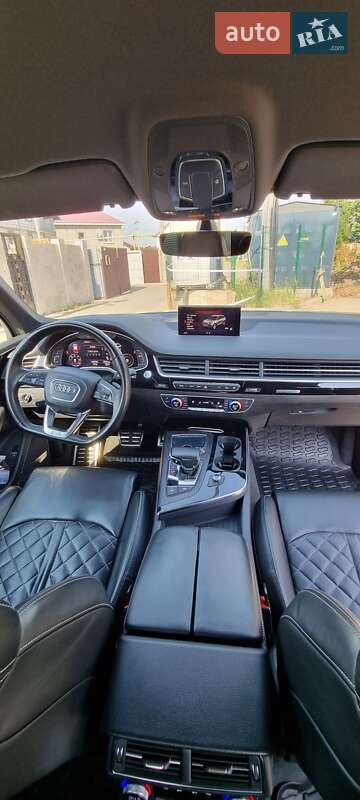 Внедорожник / Кроссовер Audi Q7 2017 в Одессе