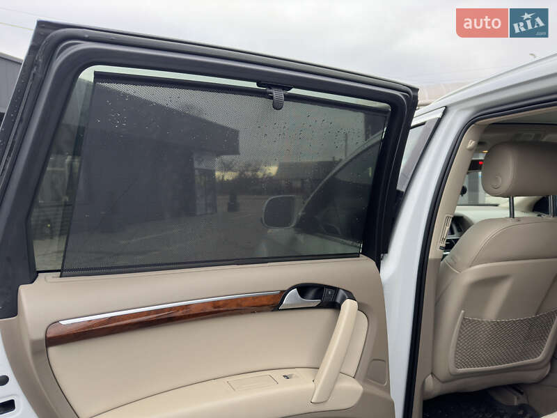 Позашляховик / Кросовер Audi Q7 2014 в Сарнах