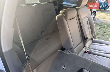 Внедорожник / Кроссовер Audi Q7 2014 в 