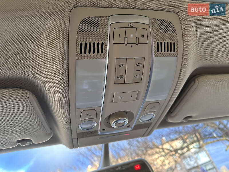 Позашляховик / Кросовер Audi Q7 2014 в Сарнах