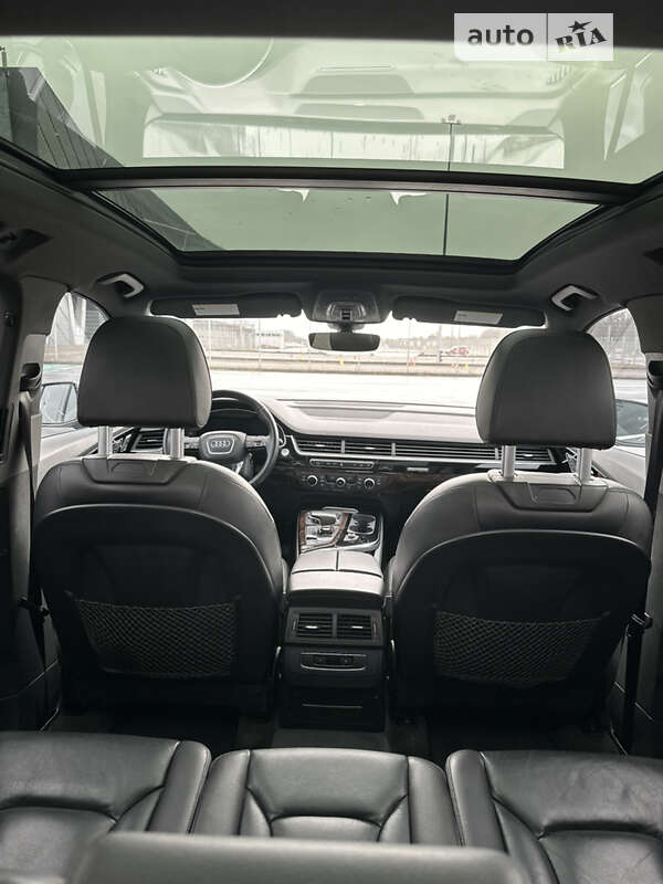 Внедорожник / Кроссовер Audi Q7 2017 в Львове