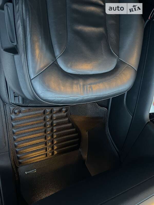 Позашляховик / Кросовер Audi Q7 2011 в Теофіполі фото 22 Позашляховик / Кросовер Audi Q7 2011 в Теофіполі