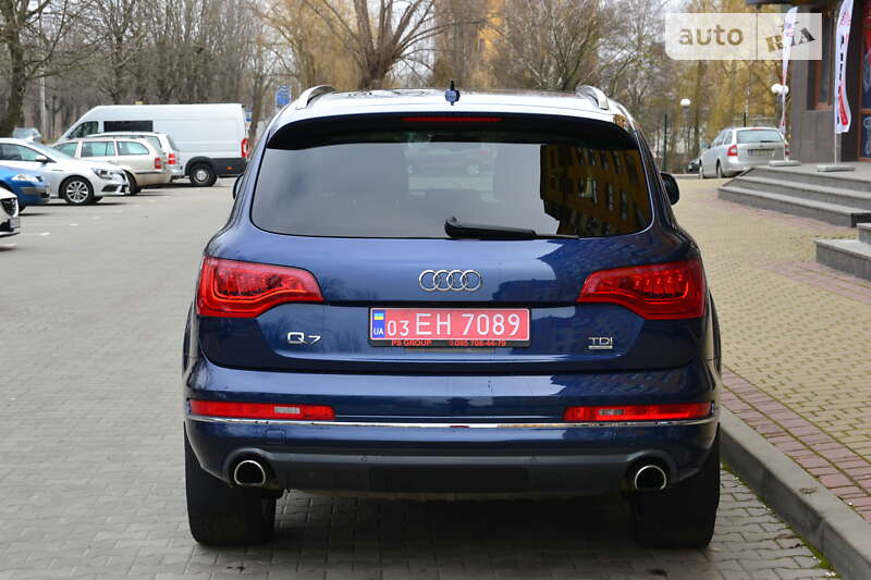 Внедорожник / Кроссовер Audi Q7 2013 в Луцке