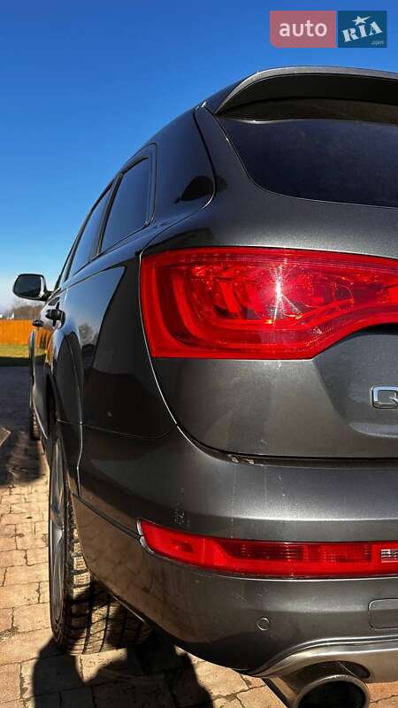 Внедорожник / Кроссовер Audi Q7 2015 в Калуше