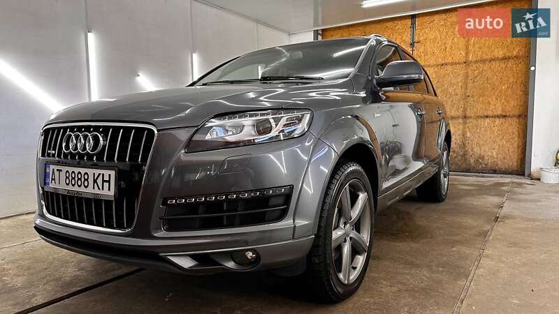 Внедорожник / Кроссовер Audi Q7 2015 в Калуше
