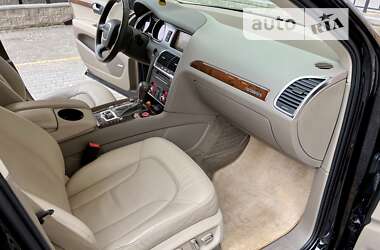 Позашляховик / Кросовер Audi Q7 2011 в Одесі