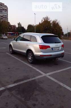 Позашляховик / Кросовер Audi Q7 2006 в Запоріжжі