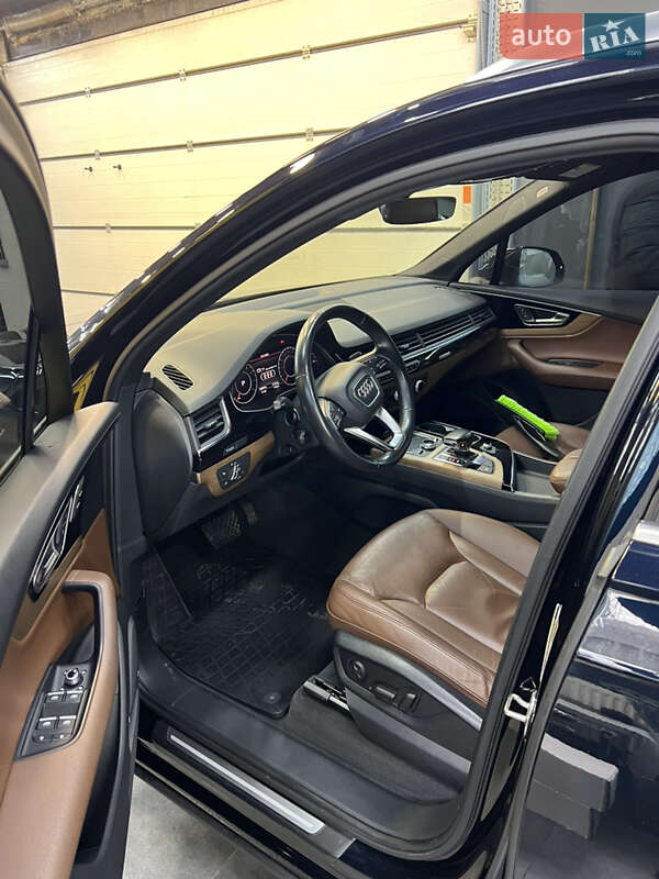 Внедорожник / Кроссовер Audi Q7 2017 в Киеве фото 7 Внедорожник / Кроссовер Audi Q7 2017 в Киеве