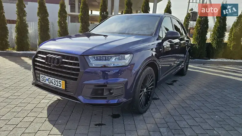 Внедорожник / Кроссовер Audi Q7 2019 в 