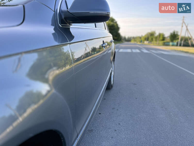 Внедорожник / Кроссовер Audi Q7 2013 в Каменец-Подольском