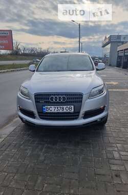 Внедорожник / Кроссовер Audi Q7 2007 в Стрые