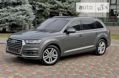 Audi Q7 2016