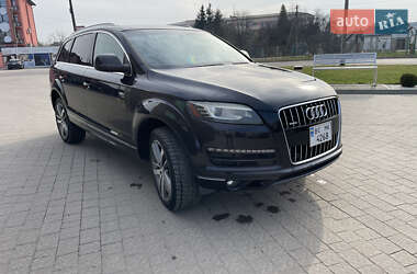 Внедорожник / Кроссовер Audi Q7 2010 в 
