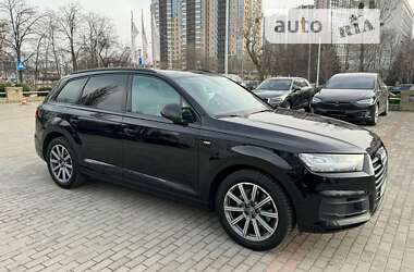 Позашляховик / Кросовер Audi Q7 2018 в Києві