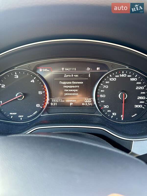 Позашляховик / Кросовер Audi Q7 2018 в Шполі