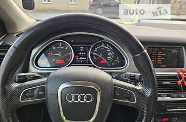 Позашляховик / Кросовер Audi Q7 2010 в Львові